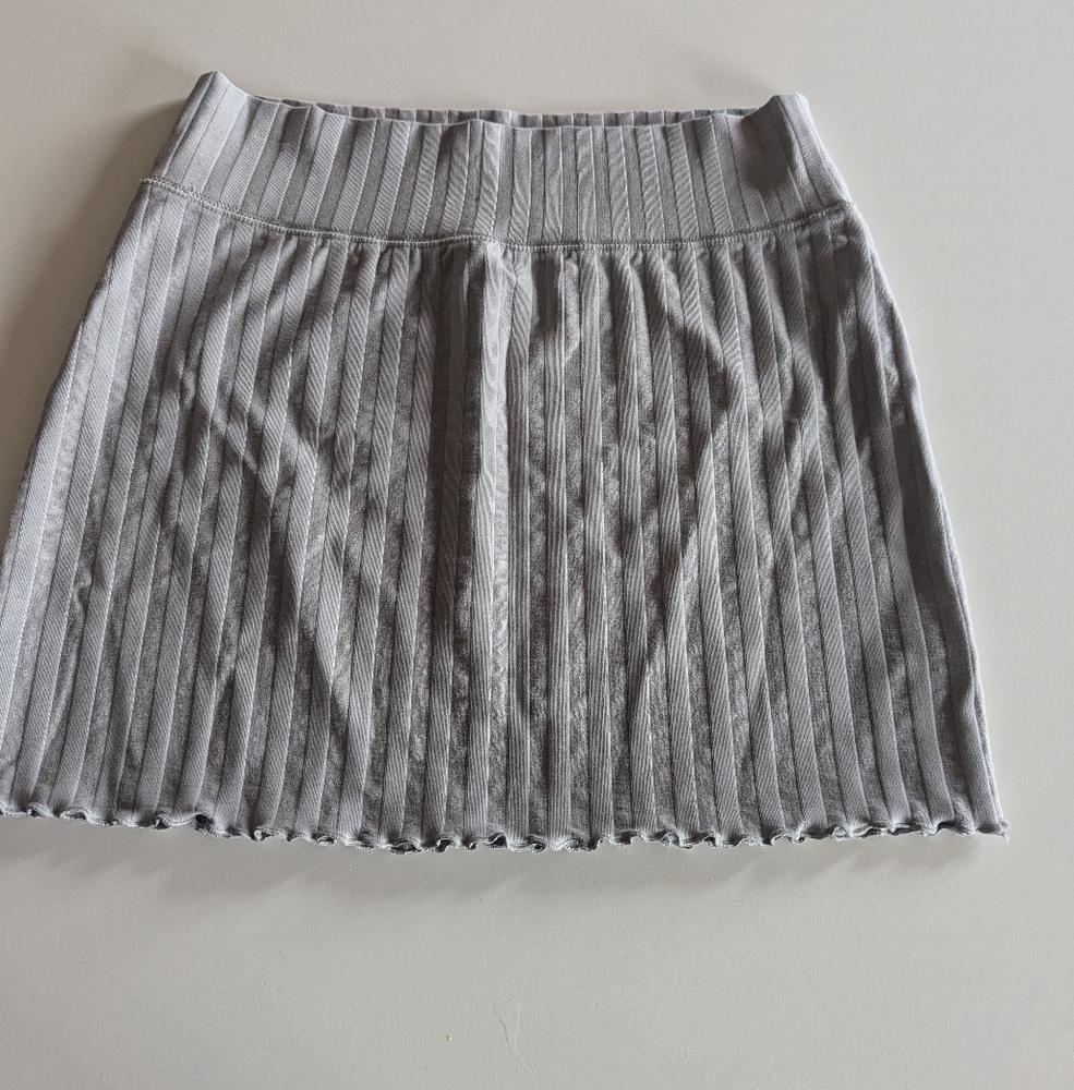 Aerie OG Groove Mini Skirt silver grey thick waistband ruffle Ribbed medium